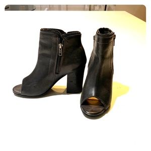 Charcoal open-toe ankle boots- Biba